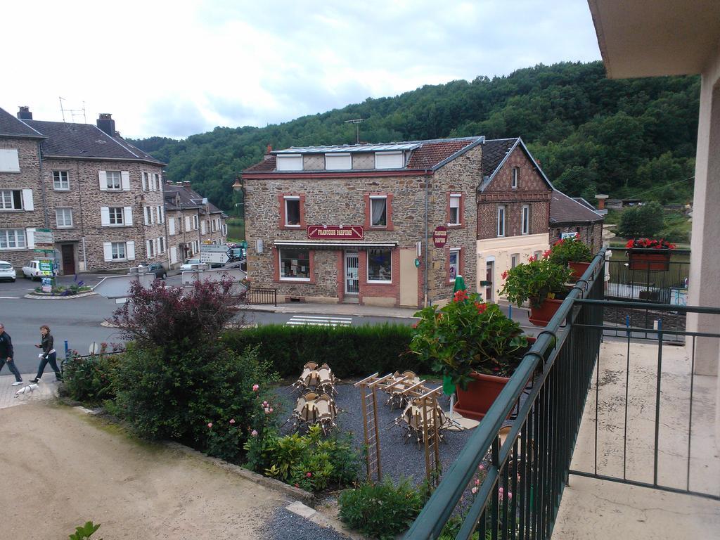 Hotel Logis Le Franco Belge Monthermé Exteriér fotografie